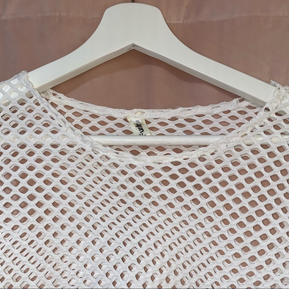 White fishnet cover-up - Picture 8 of 8